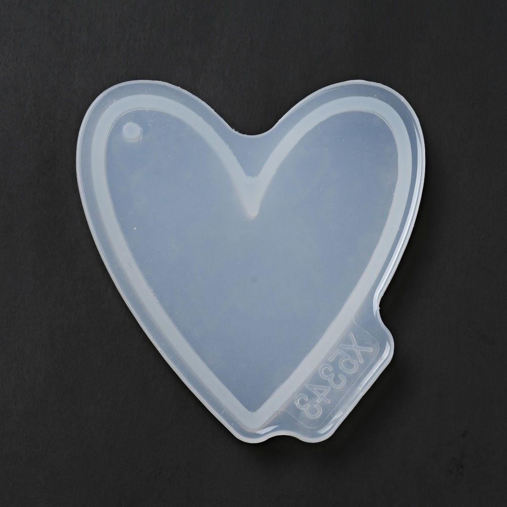 Holographic Heart Mould - Image 3